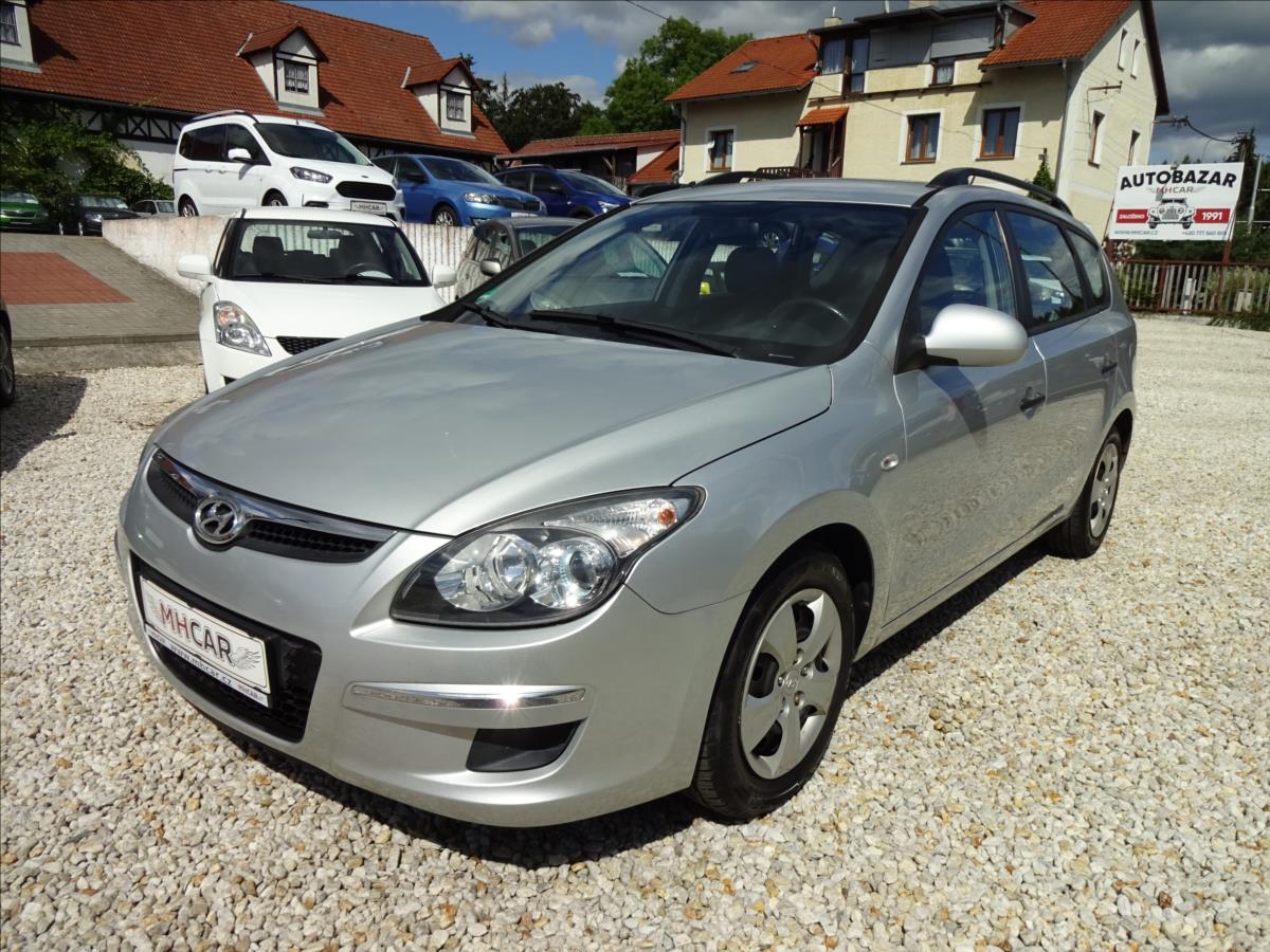 hyundai-i30-1-4i-16v-80kw-lpg-combi - 1