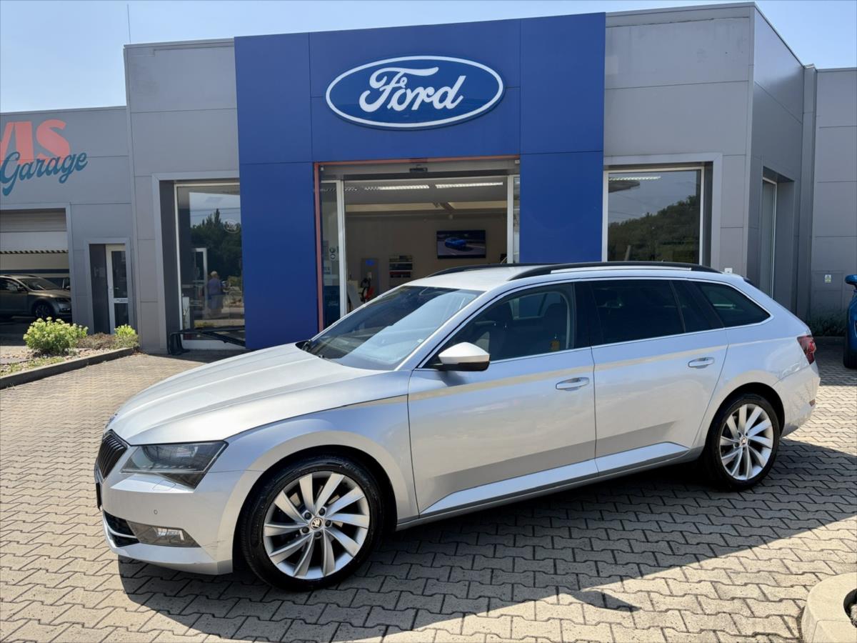 skoda-superb-2-0-tdi-style-navi-bi-xenon - 1