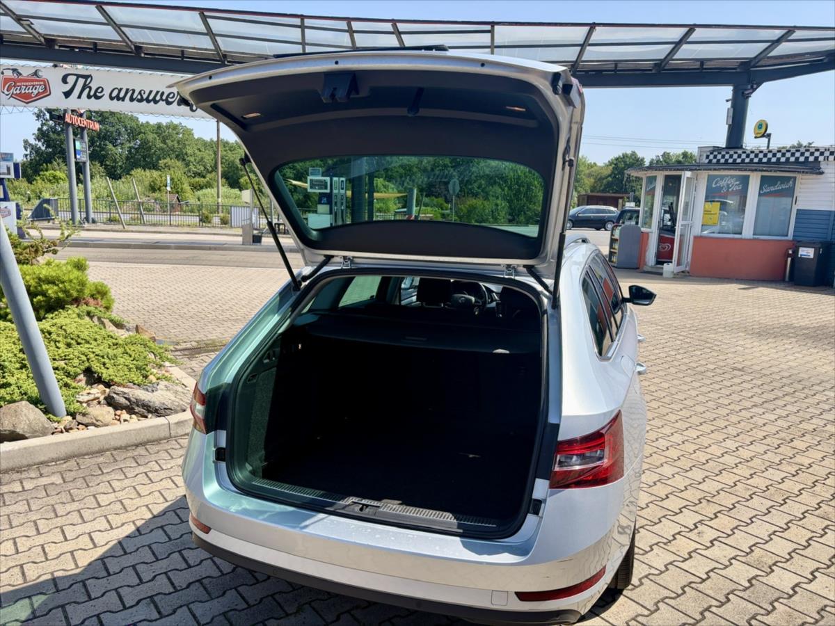 skoda-superb-2-0-tdi-style-navi-bi-xenon - 7