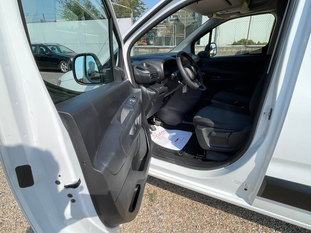 toyota-proace-1-5d-4d-75kw-l2h1-cz-dph - 6