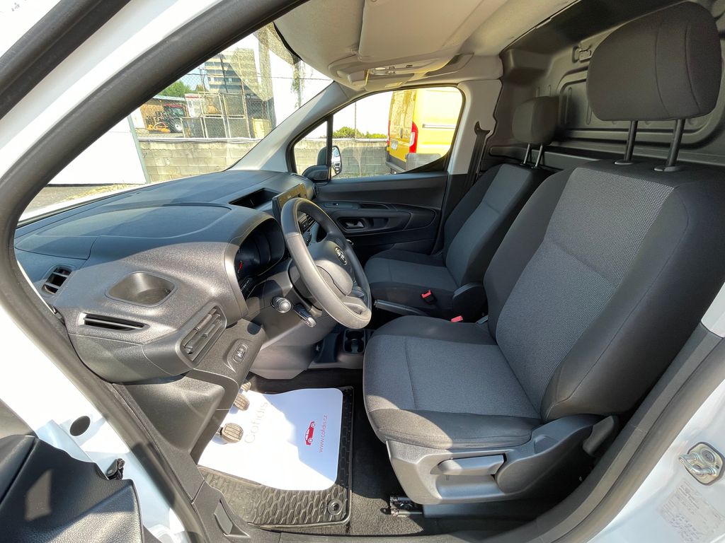 toyota-proace-1-5d-4d-75kw-l2h1-cz-dph - 7