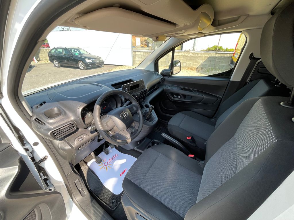 toyota-proace-1-5d-4d-75kw-l2h1-cz-dph - 8