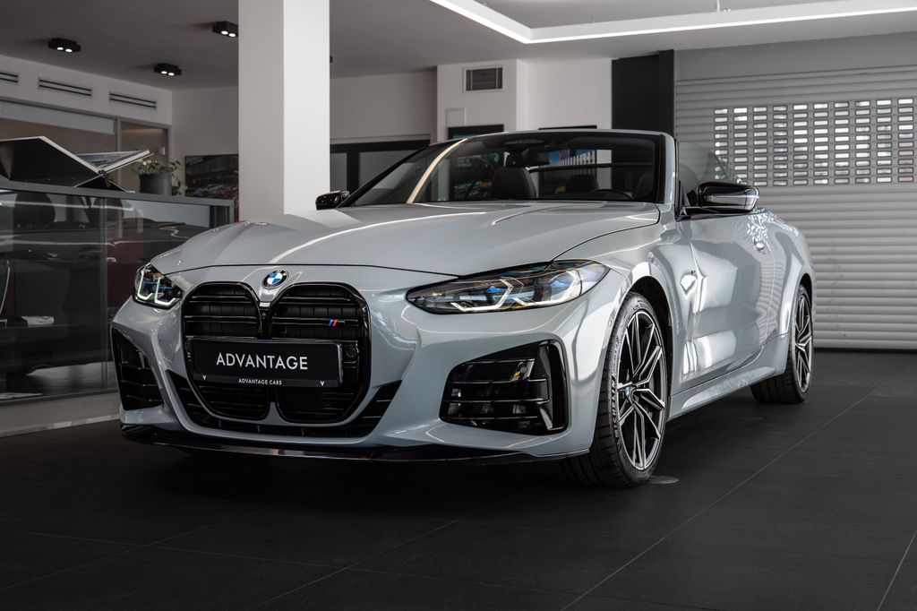 BMW Řada 4 M440i xDrive Cabrio HarmanKardon/360