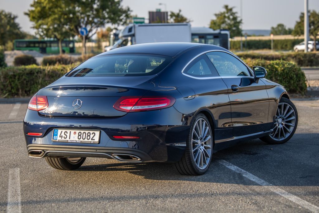mercedes-benz-tridy-c-4matic-2016 - 3