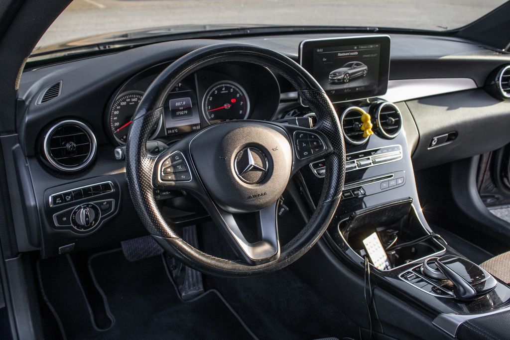 mercedes-benz-tridy-c-4matic-2016 - 7