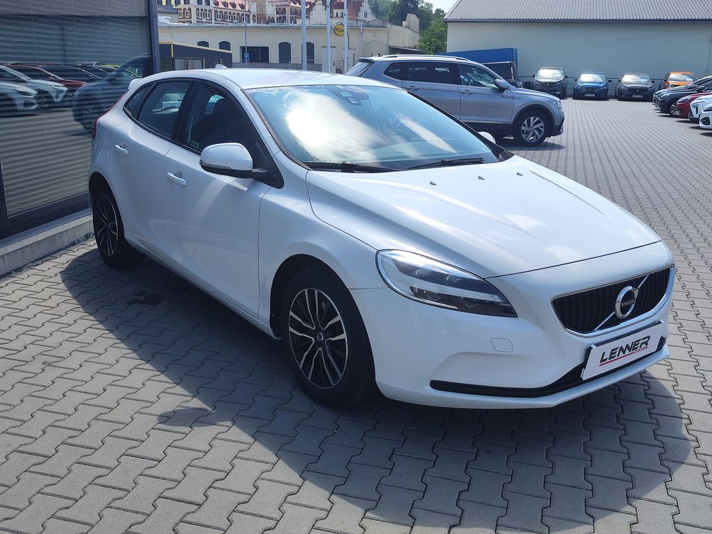 volvo-v40-2-0-d3-110kw-cr - 2