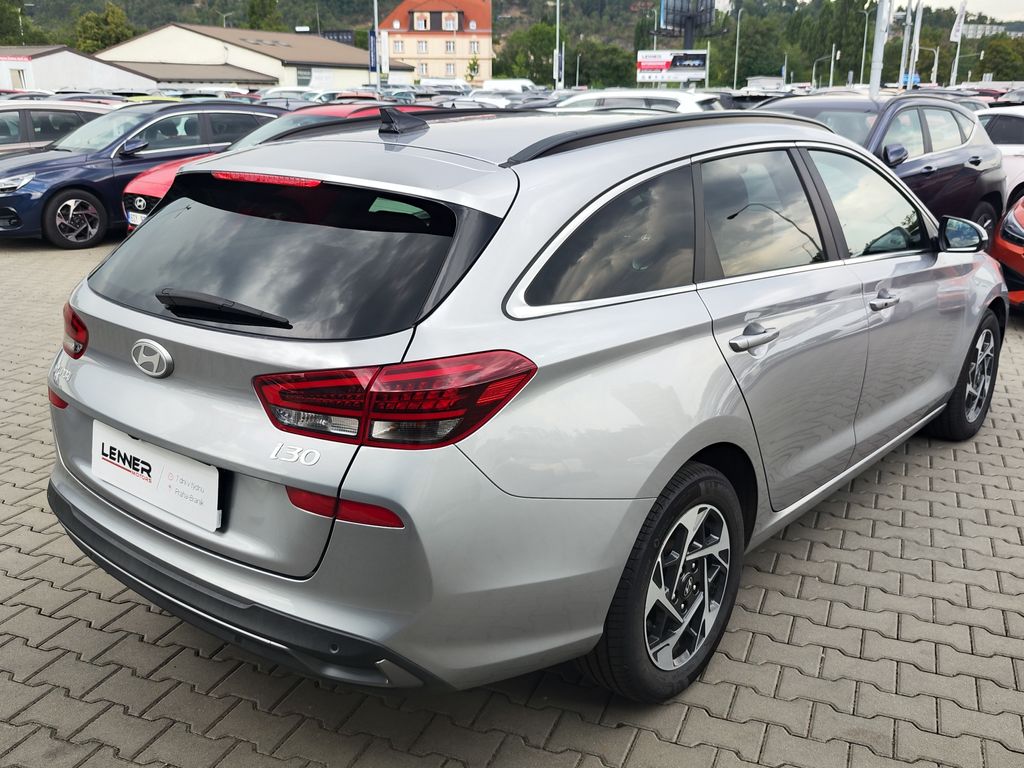 hyundai-i30-1-5-t-gdi-103kw-style - 4