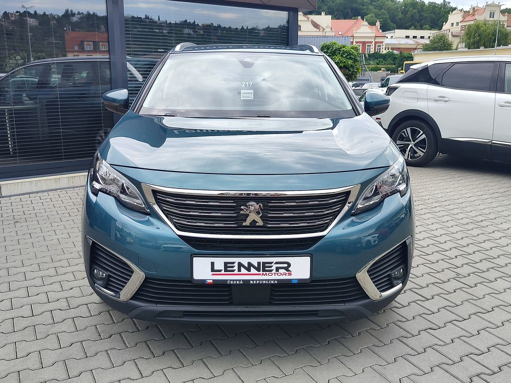 peugeot-5008-1-5-hdi-96kw-servisovano - 1