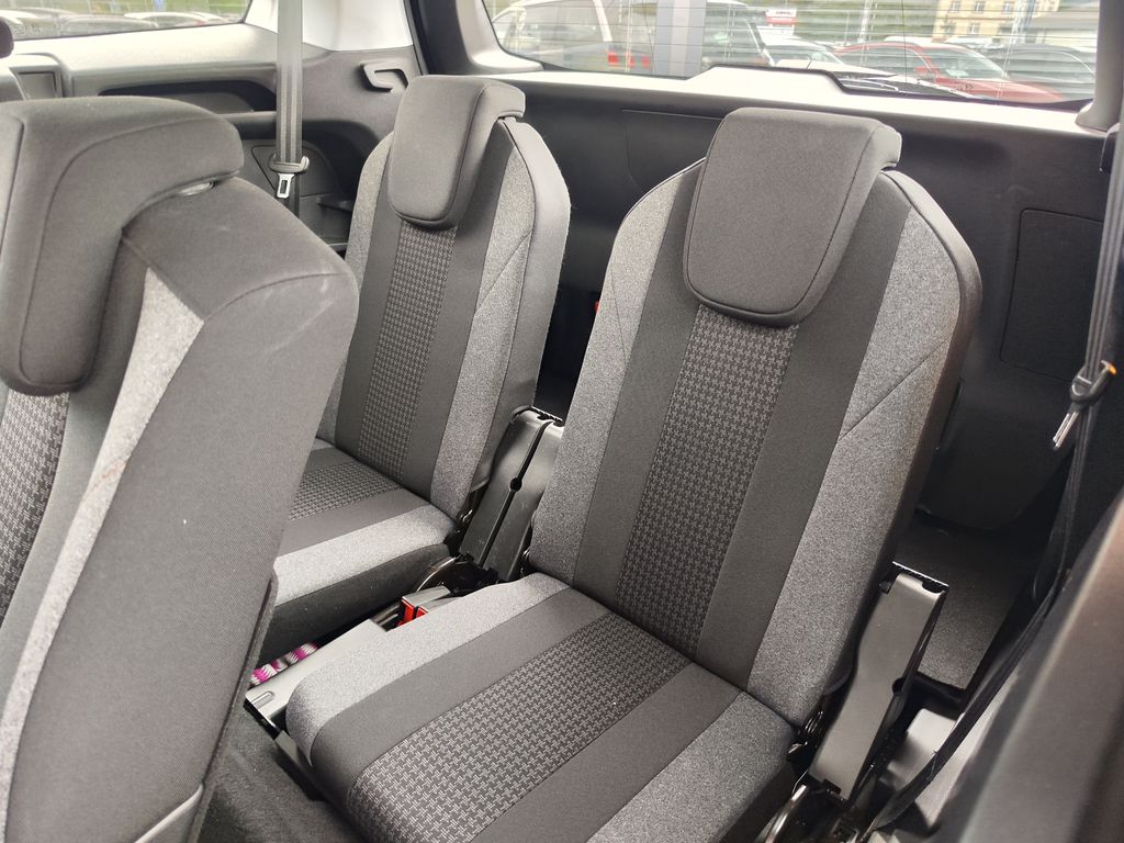 peugeot-5008-1-5-hdi-96kw-servisovano - 9