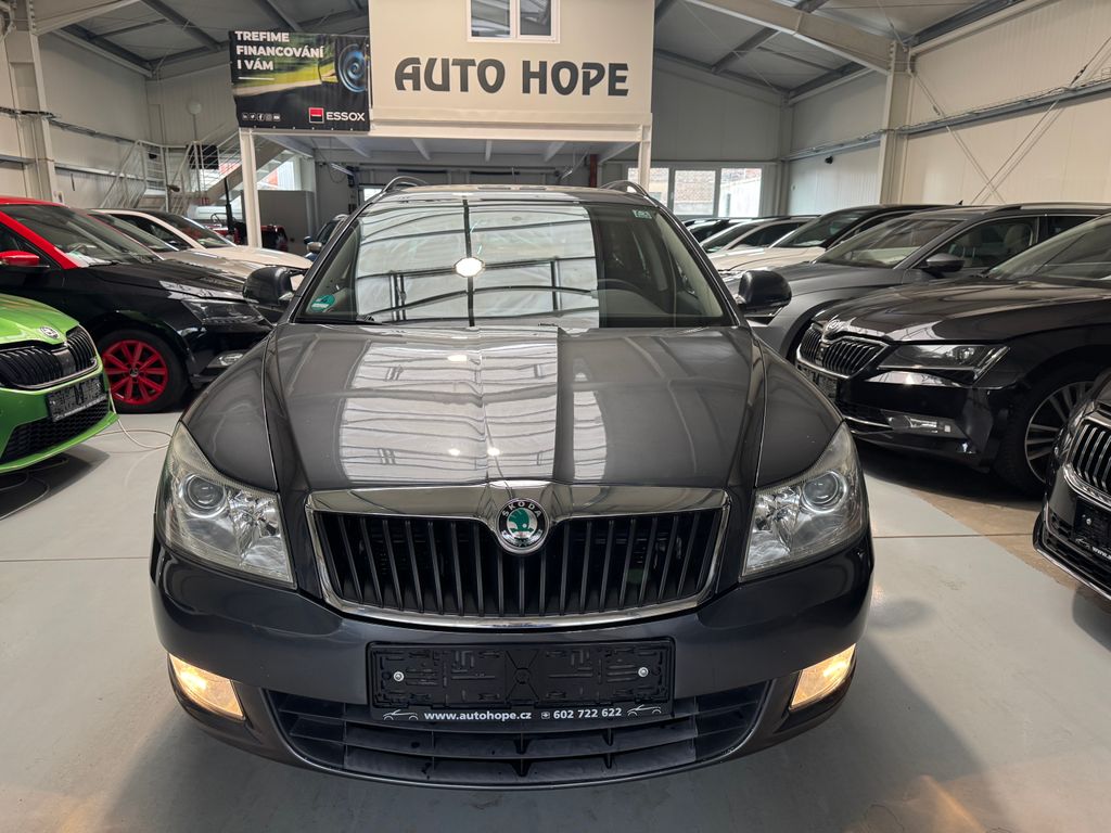 skoda-octavia-combi-1-8-tsi-ambition - 1