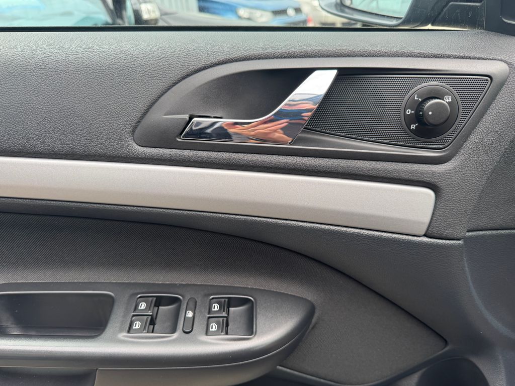 skoda-octavia-combi-1-8-tsi-ambition - 6