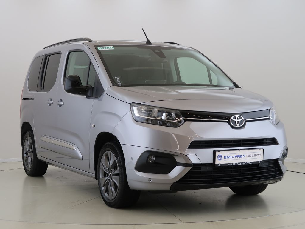 toyota-proace-city-verso-1-5d4-d-at-l1-familycomfort - 3