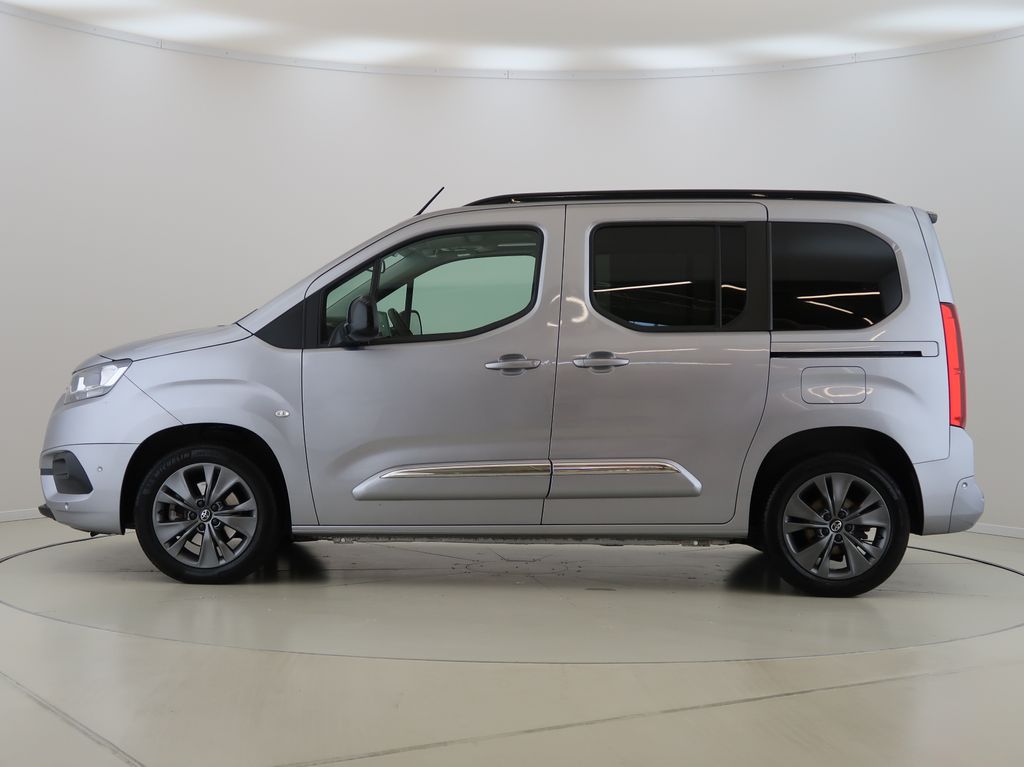 toyota-proace-city-verso-1-5d4-d-at-l1-familycomfort - 9