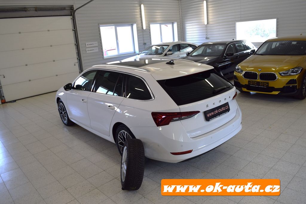 skoda-octavia-2-0-tdi-style-plus-matrix-dsg - 3