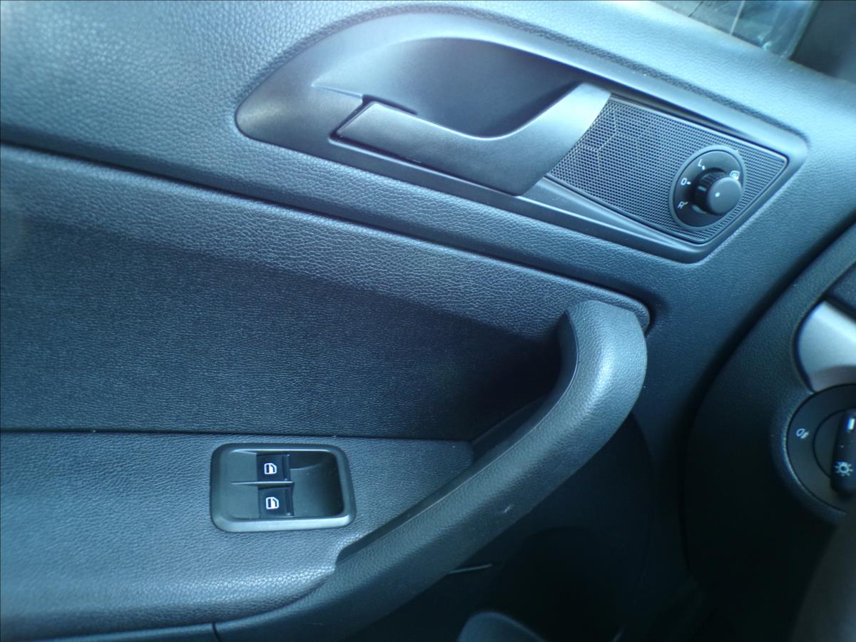 skoda-yeti-2-0-tdi-4x4-tazne-zarizeni - 9