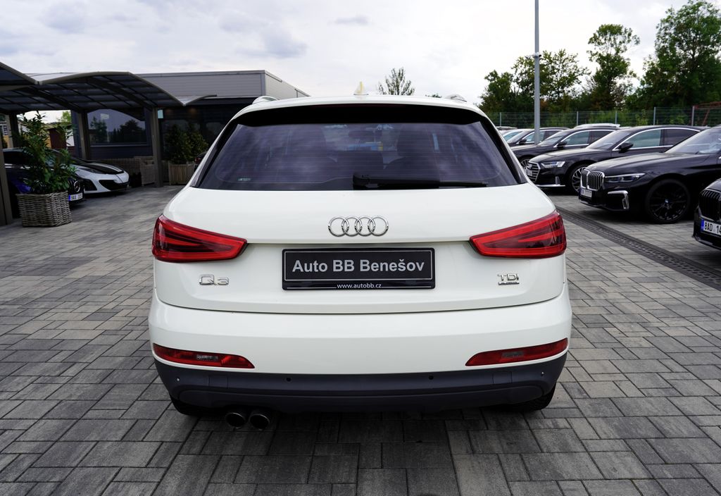 audi-q3-2-0-tdi-quattro-automat-180-ps - 4