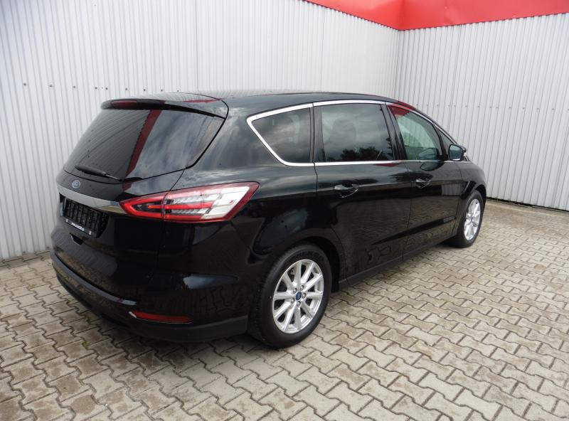ford-s-max-2-0-tdci-titanium-navi - 3