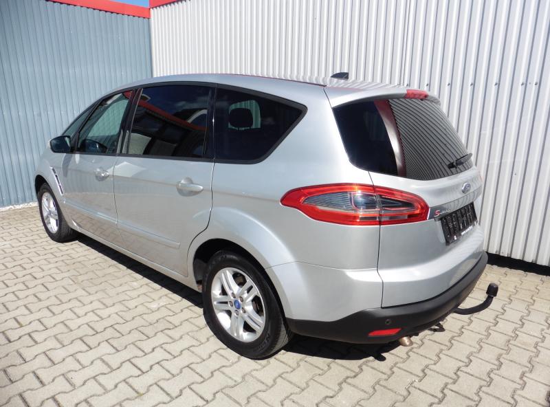 ford-s-max-2-0-tdci-navi-panorama - 3