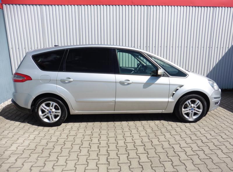 ford-s-max-2-0-tdci-navi-panorama - 4