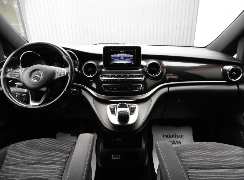 mercedes-benz-tridy-v-220d-exclusive-l-4matic - 5
