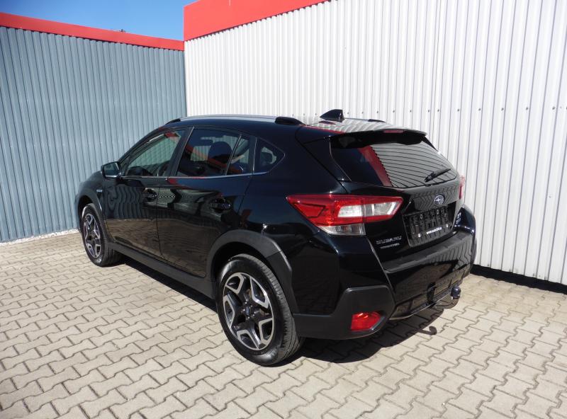 subaru-xv-2-0-exclusive-awd-a-t-eyesigh - 2