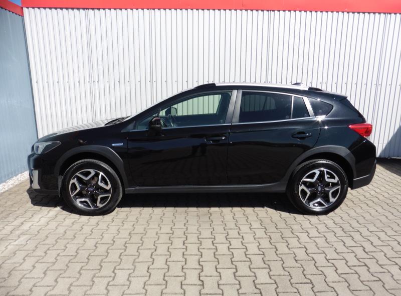 subaru-xv-2-0-exclusive-awd-a-t-eyesigh - 4