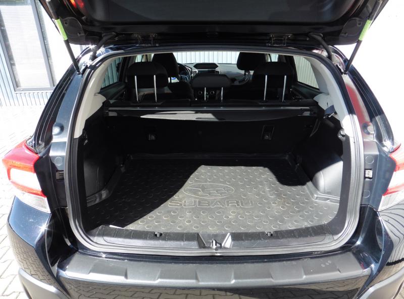 subaru-xv-2-0-exclusive-awd-a-t-eyesigh - 8