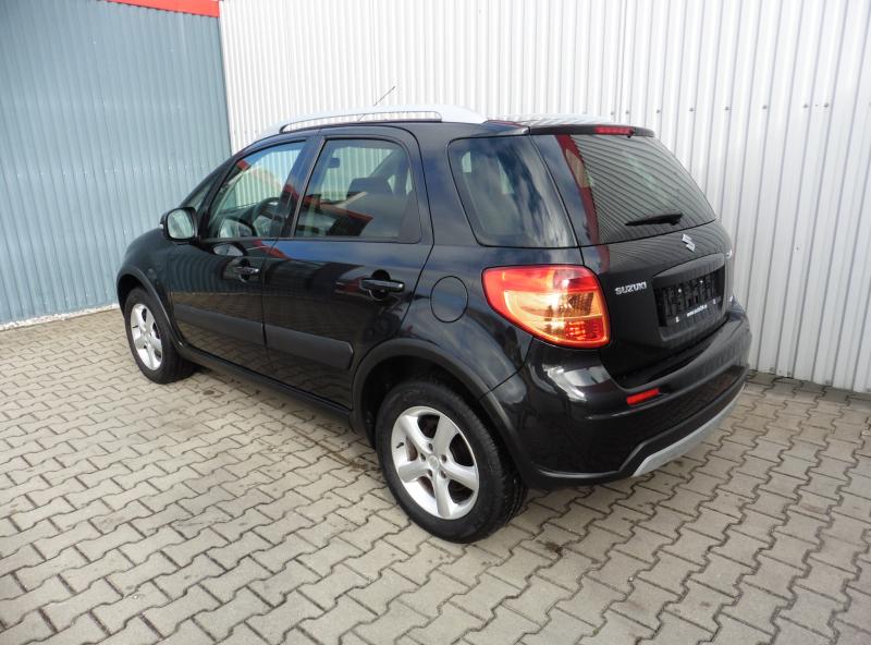 suzuki-sx4-1-6-vvti-style-4x4-navi-1-maj - 4