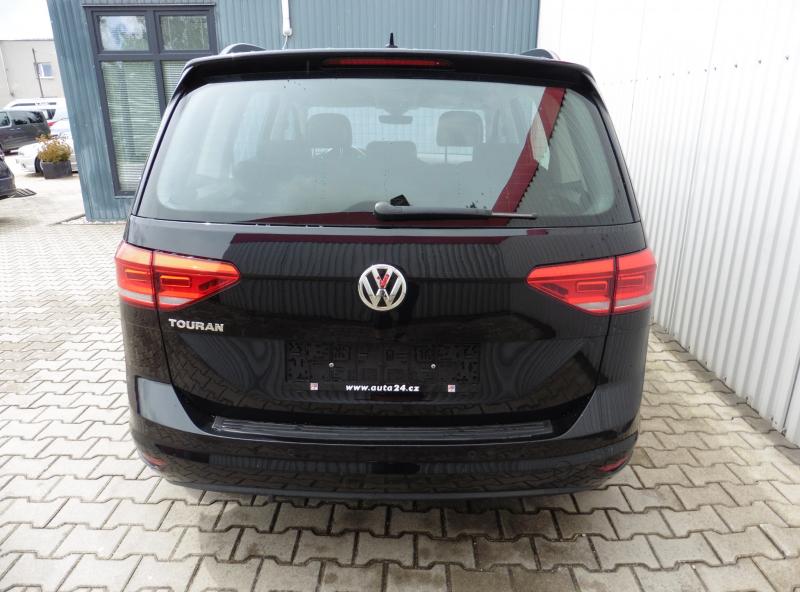volkswagen-touran-1-6-tdi-comfortline-dsg-acc - 6