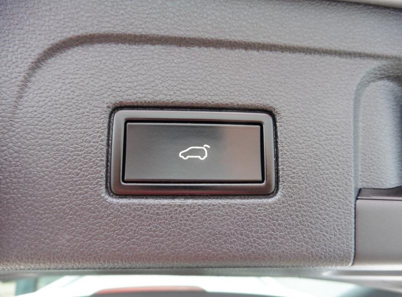 volkswagen-touran-1-4-tsi-r-line-navi-7-mist - 8