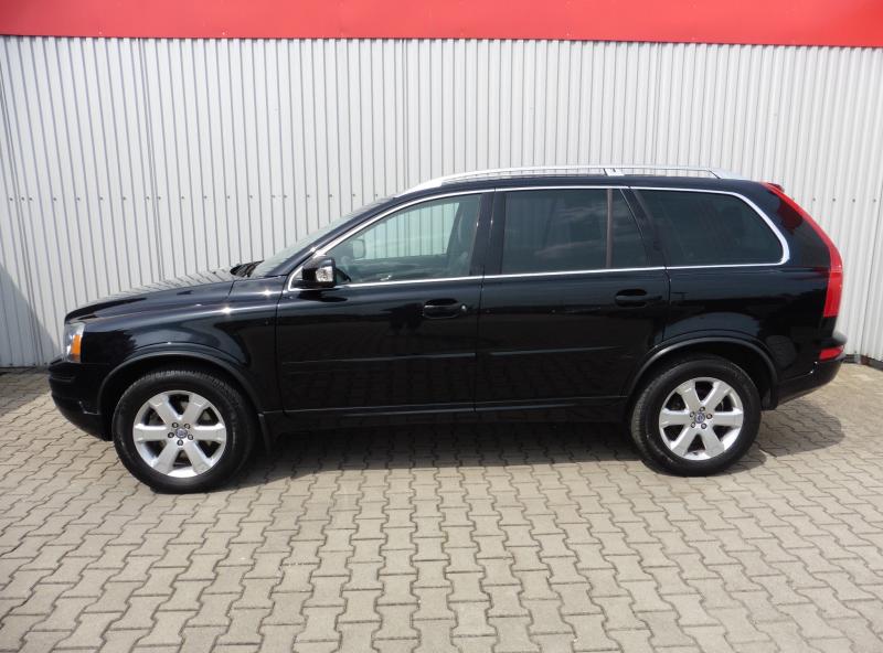 volvo-xc90-2-4-d5-summum-awd-a-t-navi-7-m - 4