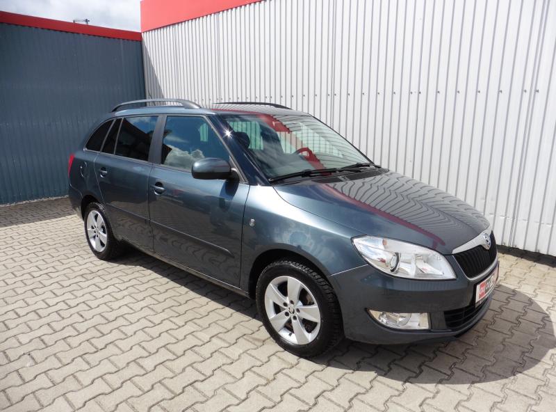 skoda-fabia-ii-combi-1-2-tsi-elegance-77kw - 1