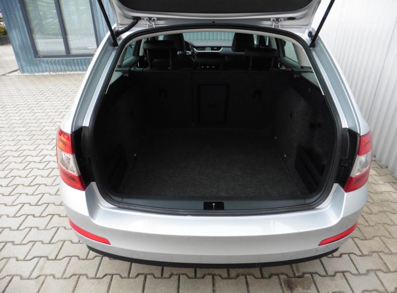 skoda-octavia-iii-combi-1-4-tsi-style - 7