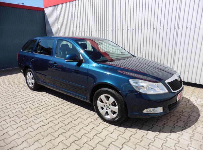 skoda-octavia-ii-combi-1-4-tsi-elegance - 1