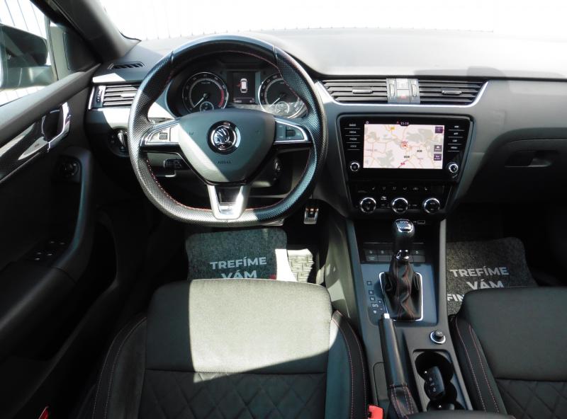 skoda-octavia-iii-rs-combi-2-0-tsi - 9