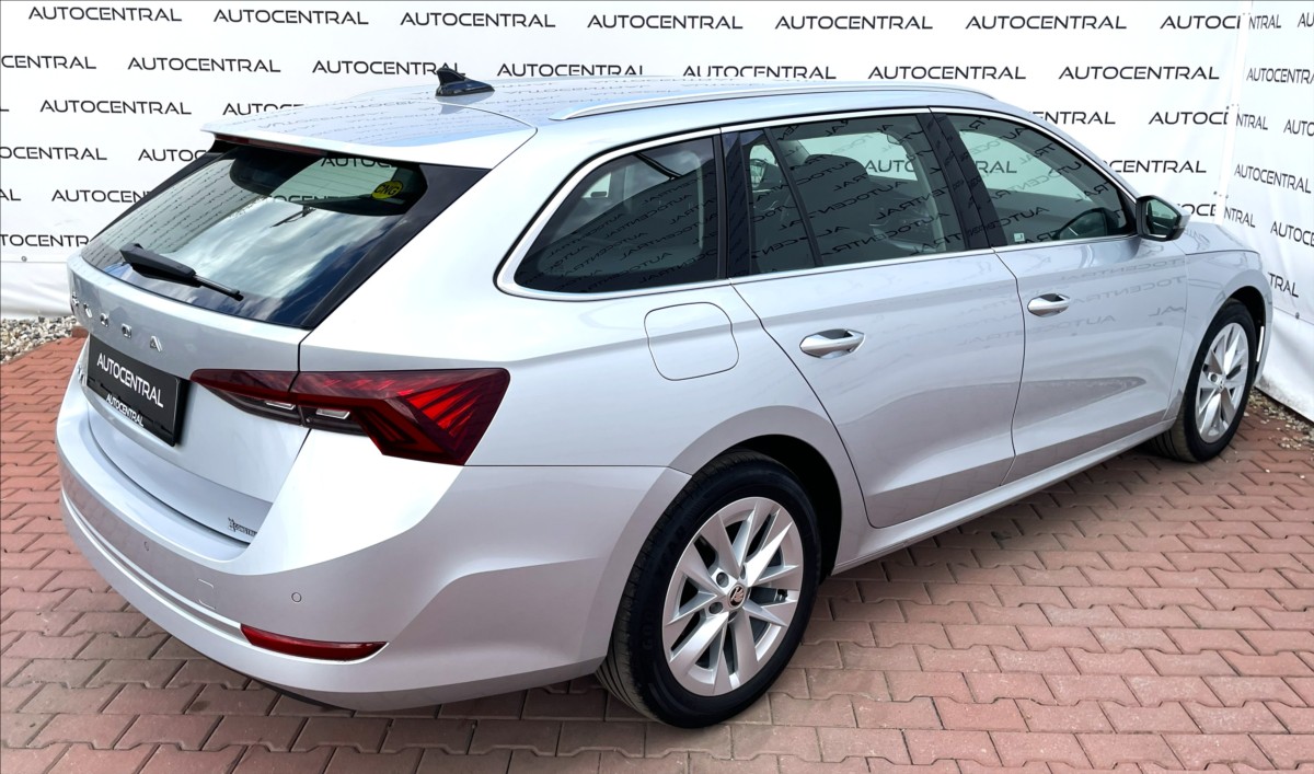 skoda-octavia-1-5-tsi-g-tec-dsg-style - 3