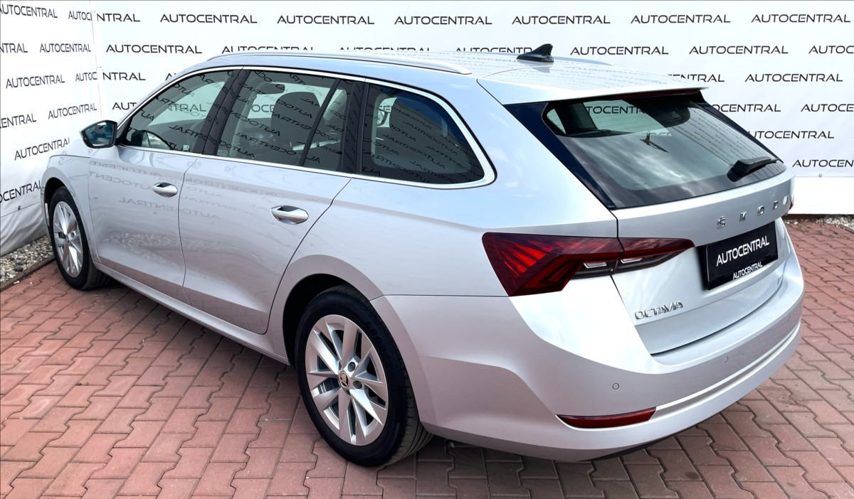 skoda-octavia-1-5-tsi-g-tec-dsg-style - 5