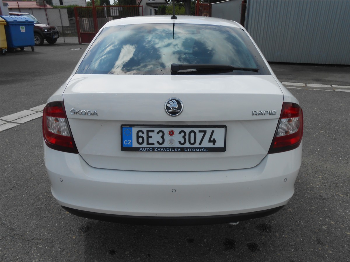 skoda-rapid-1-0-tsi-81kw-digiklima-vyhrev - 6
