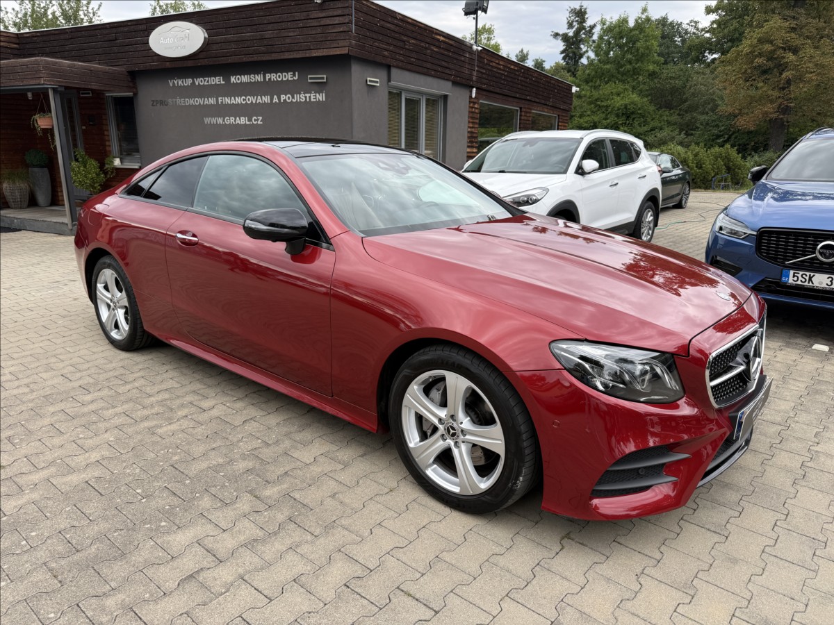 mercedes-benz-tridy-e-220d-amg-avantgarde-kupe - 1