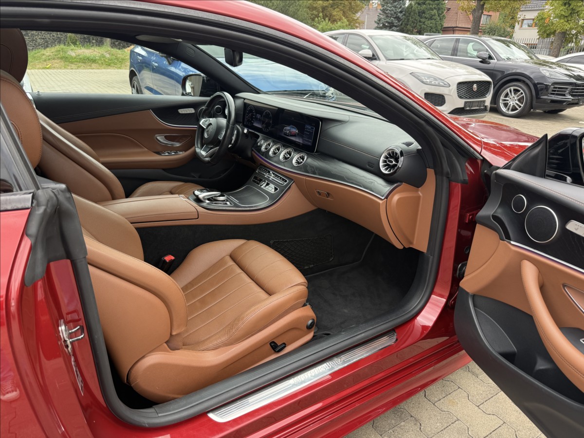 mercedes-benz-tridy-e-220d-amg-avantgarde-kupe - 6