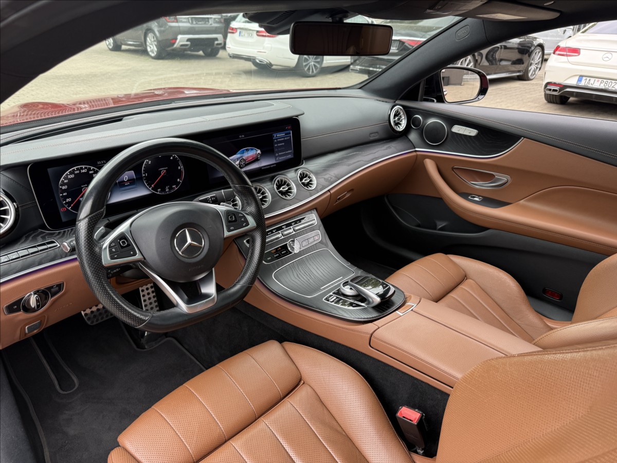 mercedes-benz-tridy-e-220d-amg-avantgarde-kupe - 9