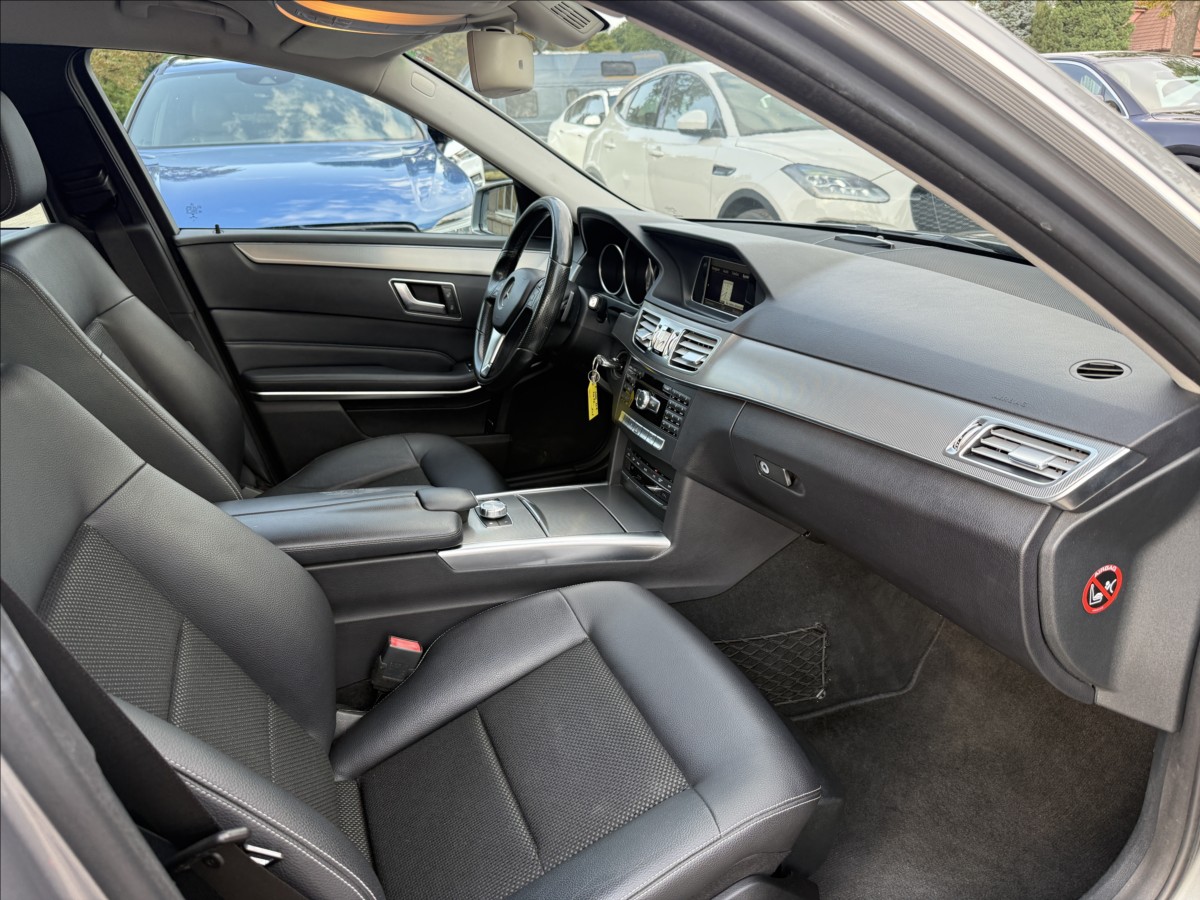 mercedes-benz-tridy-e-e-300de-hybrid-vzduch - 6