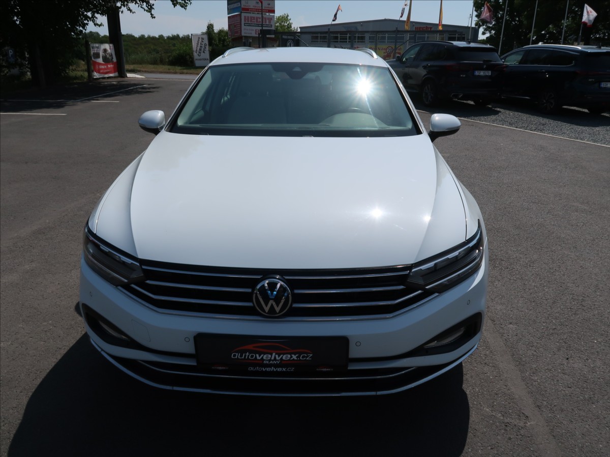 volkswagen-passat-2-0-tdi-110kw-1majcr-elegance - 6