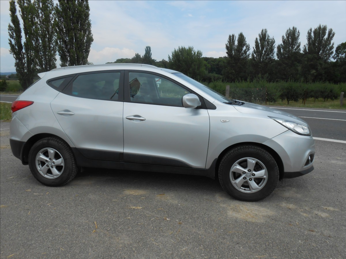 hyundai-ix35-1-7-crdi-85-kw-cz-dph - 4