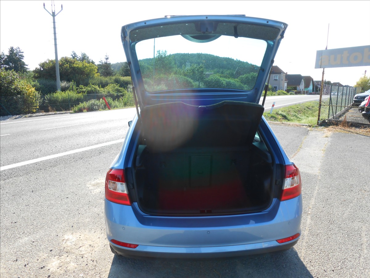 skoda-rapid-1-2-77-kw-spaceback-serviska - 9