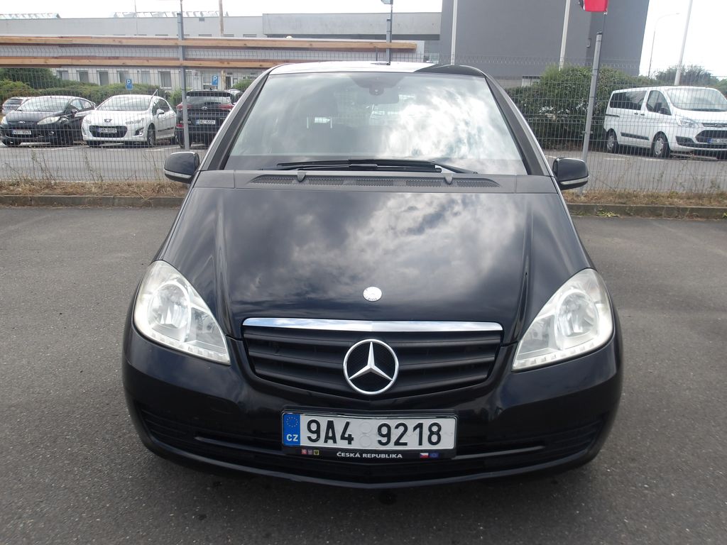 mercedes-benz-tridy-a-cdi-cr-naj-183000km - 5