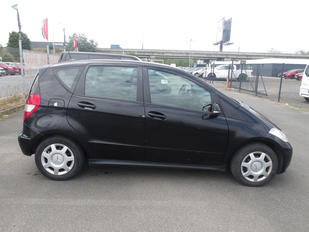 mercedes-benz-tridy-a-cdi-cr-naj-183000km - 8