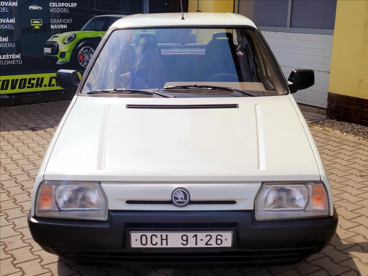 skoda-favorit-1-3-135l-cz-1-maj-garazovany - 1