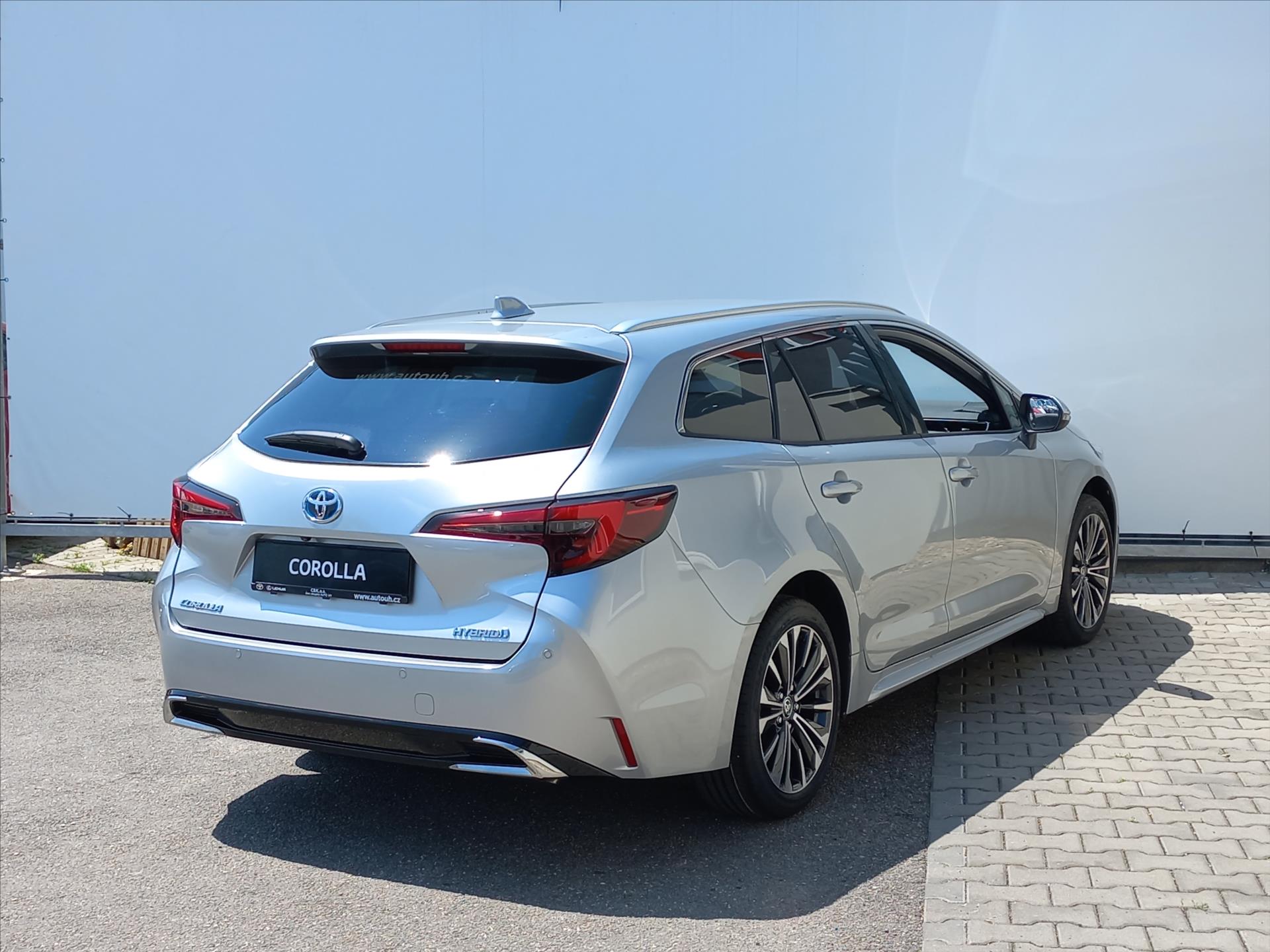 toyota-corolla-1-8-hybrid-e-cvt-140k-ts-style - 2
