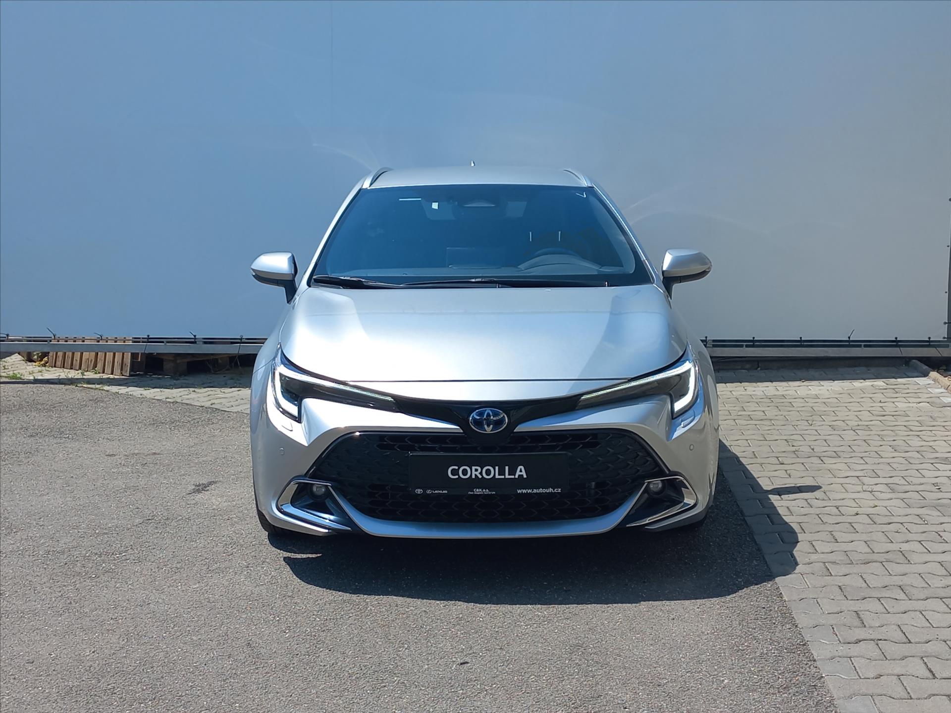 toyota-corolla-1-8-hybrid-e-cvt-140k-ts-style - 3